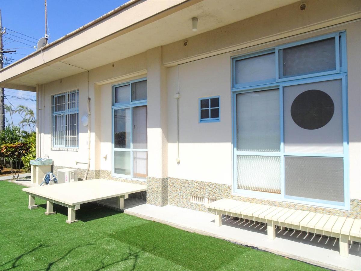 Minshuku Itoman Bettei Goyukkuri Hotell Exteriör bild