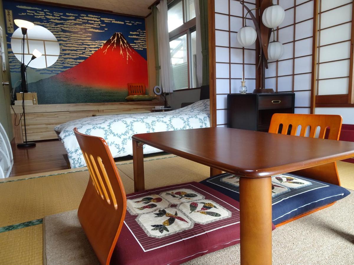 Minshuku Itoman Bettei Goyukkuri Hotell Exteriör bild